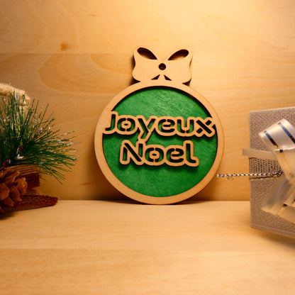 Boule de Noël en bois - modèle 13